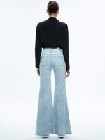 Beautiful Seamed Wide Leg Jean - Bleached