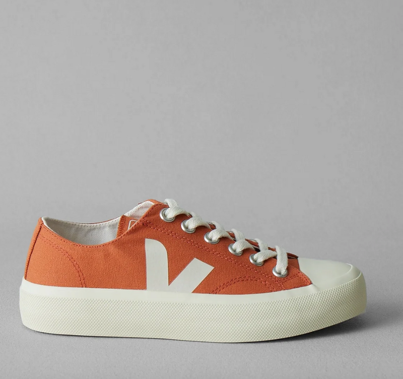 Wata II Low Canvas Sneaker